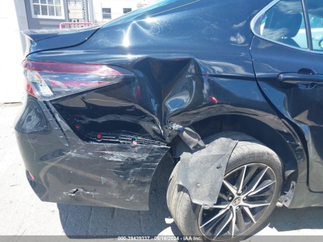 4T1G11AK9NU697908 Toyota CAMRY SE