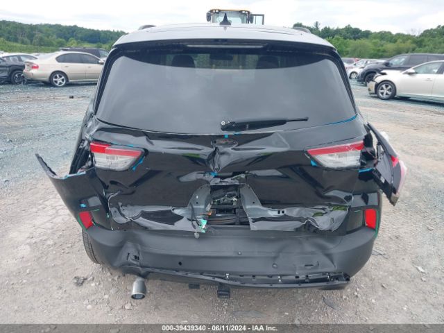 1FMCU9H98NUC04761 Ford ESCAPE SEL
