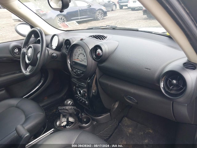 2013 MINI COUNTRYMAN WMWZB3C52DWM09126 Photo 4