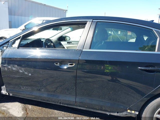 Hyundai SONATA SE 2018 5NPE24AF8JH698906 Image 15