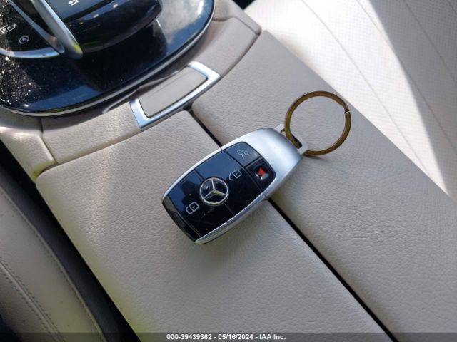WDDZF4KB4HA150149 Mercedes-Benz E 300 4matic