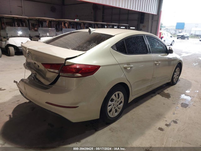 Hyundai ELANTRA SE 2017 5NPD74LF4HH150406 Image 4