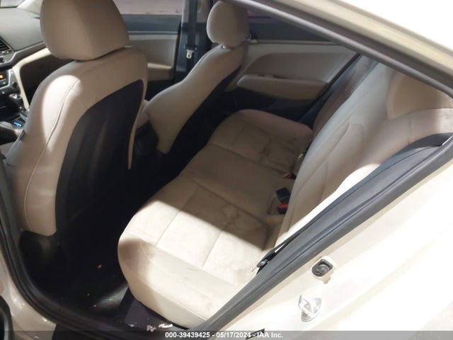 Hyundai ELANTRA SE 2017 5NPD74LF4HH150406 Image 8