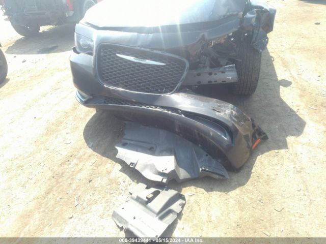 2C3CCAGG4GH217039 Chrysler 300 300s