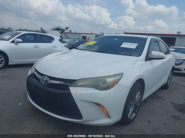 Toyota CAMRY SE 2016 4T1BF1FK7GU157884 Image 2