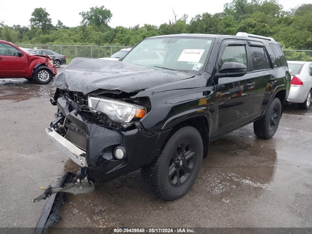 Toyota 4RUNNER SR5 2016 JTEZU5JR5G5124067 Image 2