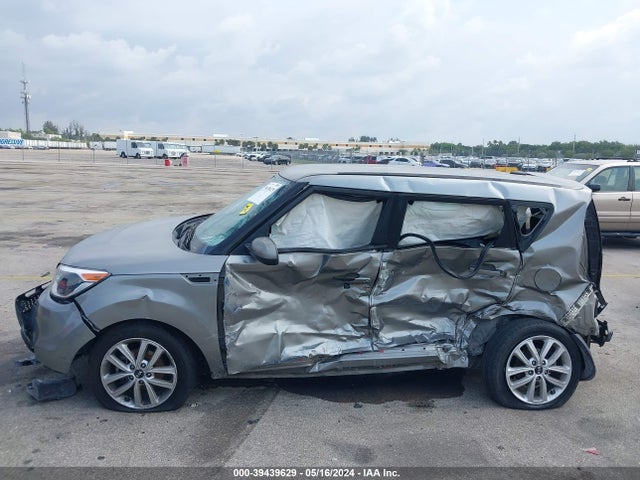 KIA Soul 2015 KNDJN2A28F7156448 Image 6
