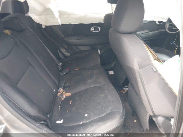 KIA Soul 2015 KNDJN2A28F7156448 Image 8
