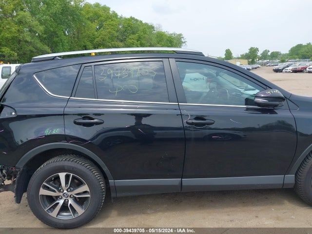Toyota Rav4 Xle 2018 2T3RFREVXJW725097 Image 13