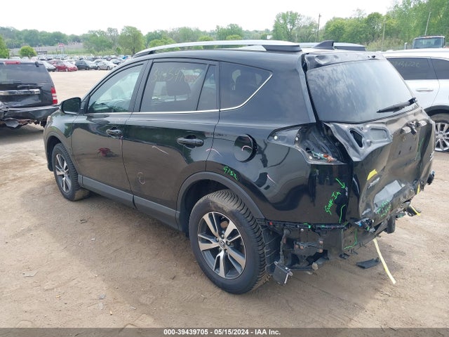 Toyota Rav4 Xle 2018 2T3RFREVXJW725097 Image 3