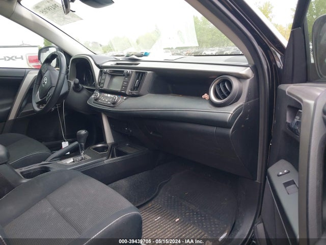 Toyota Rav4 Xle 2018 2T3RFREVXJW725097 Image 5