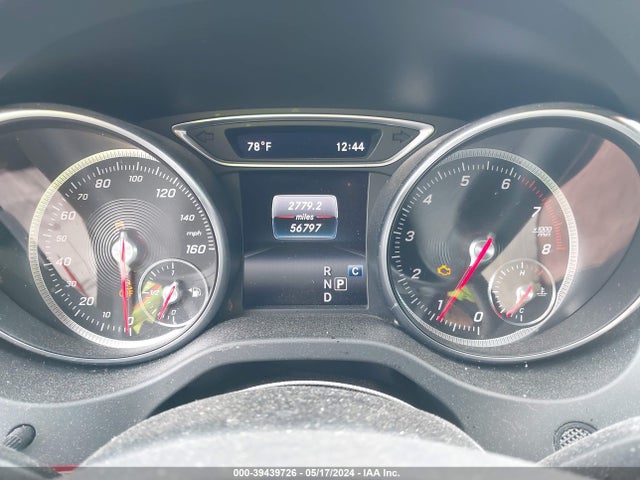 WDDSJ4EB8JN579496 Mercedes-Benz CLA 250