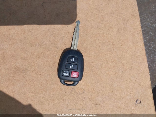 Toyota COROLLA LE 2018 5YFBURHE7JP799574 Image 11
