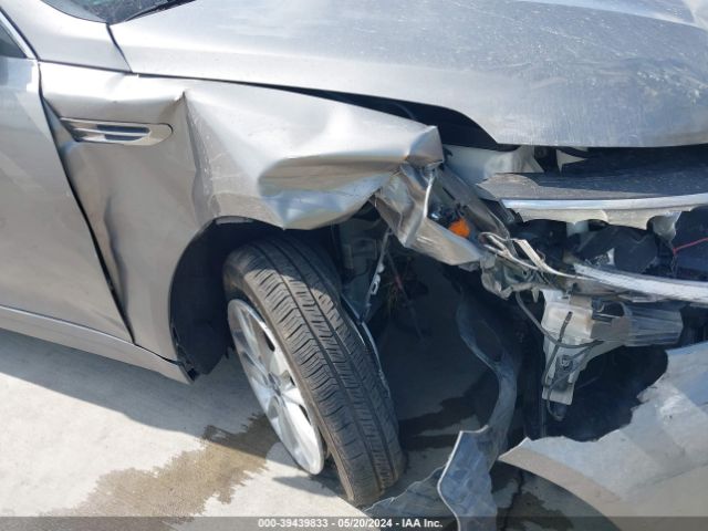 5XXGT4L34JG235004 KIA Optima Lx