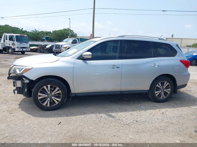 Nissan Pathfinder S 2018 5N1DR2MN7JC645488 Image 14