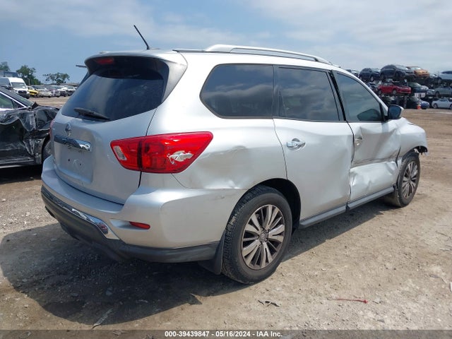 Nissan Pathfinder S 2018 5N1DR2MN7JC645488 Image 4