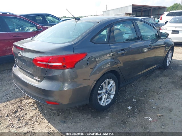 Ford FOCUS SE 2015 1FADP3F22FL381807 Image 4