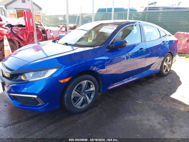Honda Civic Lx 2019 2HGFC2F62KH561129 Image 2