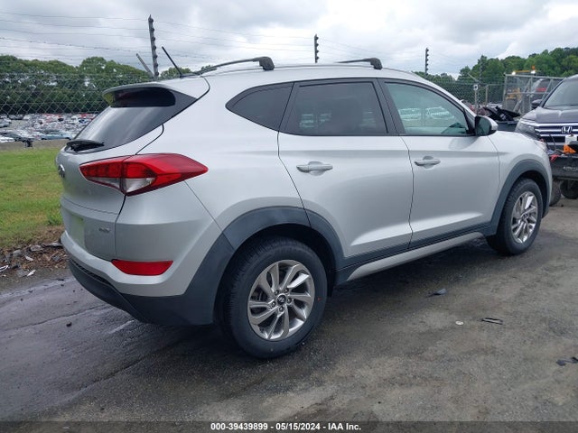 Hyundai TUCSON SE 2017 KM8J3CA40HU273048 Image 4