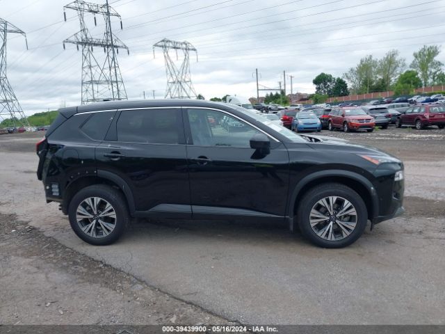 JN8BT3BB6PW476863 Nissan Rogue Sv Intelligent Awd