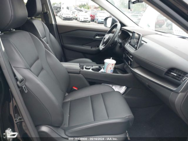 JN8BT3BB6PW476863 Nissan Rogue Sv Intelligent Awd