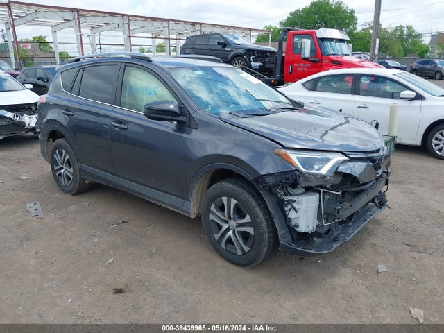 Toyota RAV4 LE 2017 JTMBFREVXHJ159582 главное изображение
