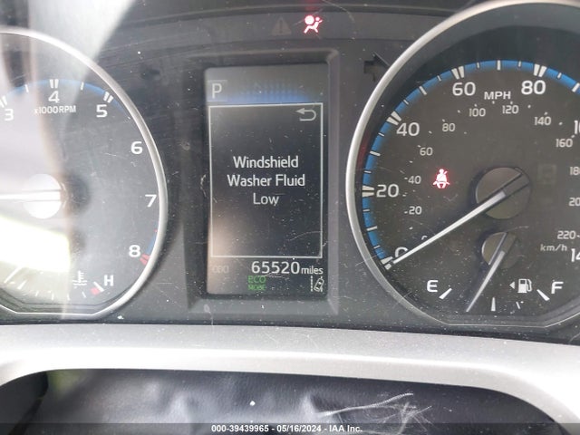 Toyota RAV4 LE 2017 JTMBFREVXHJ159582 Image 7