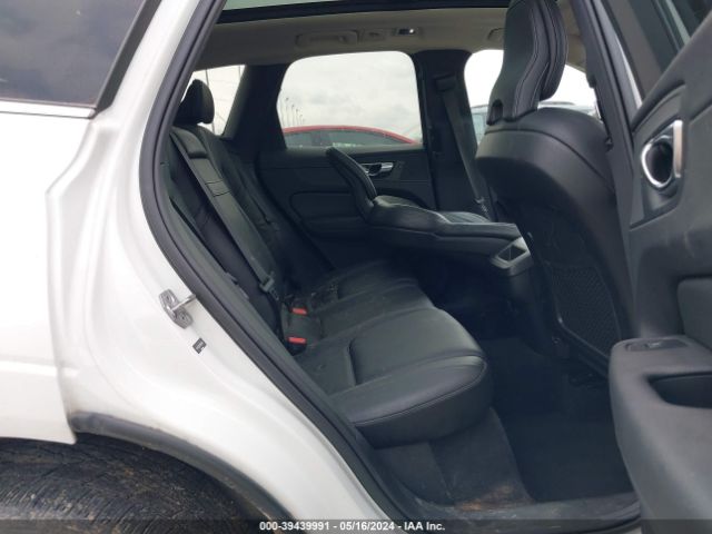 YV4A22RK3M1698941 Volvo Xc60 T6 Momentum