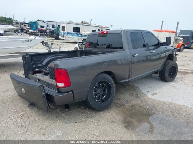 3C6UR5DL1FG562641 RAM 2500 Slt