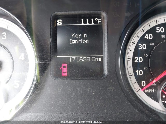 3C6UR5DL1FG562641 RAM 2500 Slt