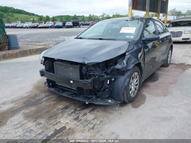 3KPF24AD7KE079805 KIA FORTE FE
