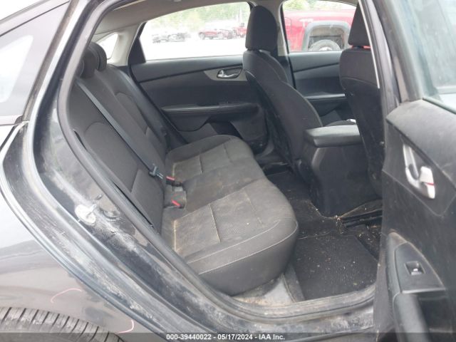 3KPF24AD7KE079805 KIA FORTE FE