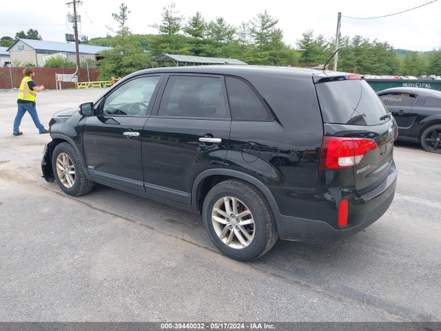 KIA SORENTO LX 2014 5XYKTCA66EG487274 Image 3