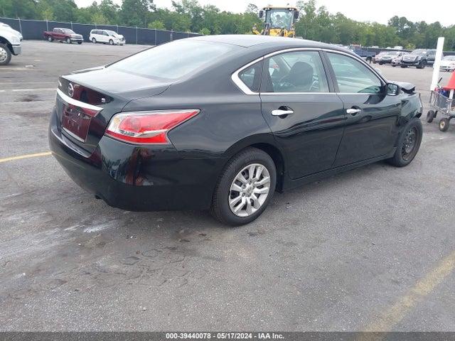 Nissan Altima 2.5 S 2015 1N4AL3AP3FC293088 Image 4