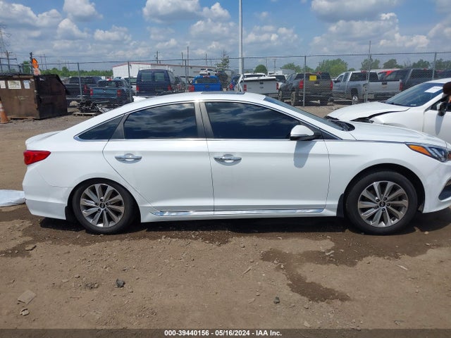 Hyundai Sonata Sport 2017 5NPE34AF2HH506127 Image 13