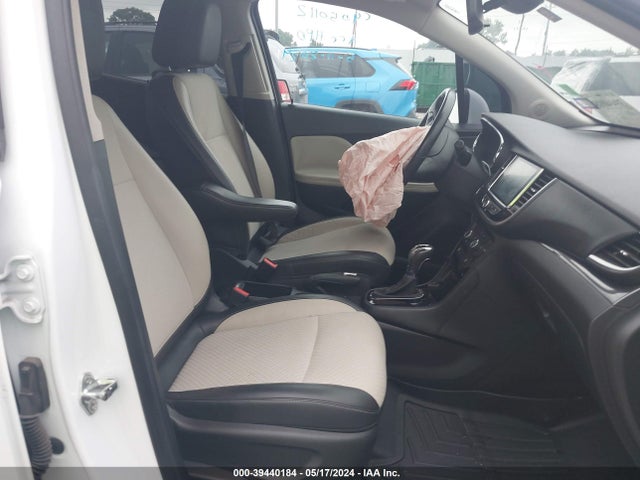 Buick Encore Preferred 2017 KL4CJASB3HB032790 Image 5