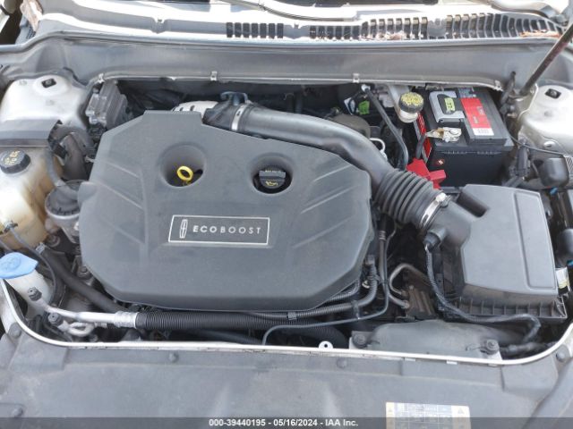 3LN6L2G95FR625807 Lincoln MKZ