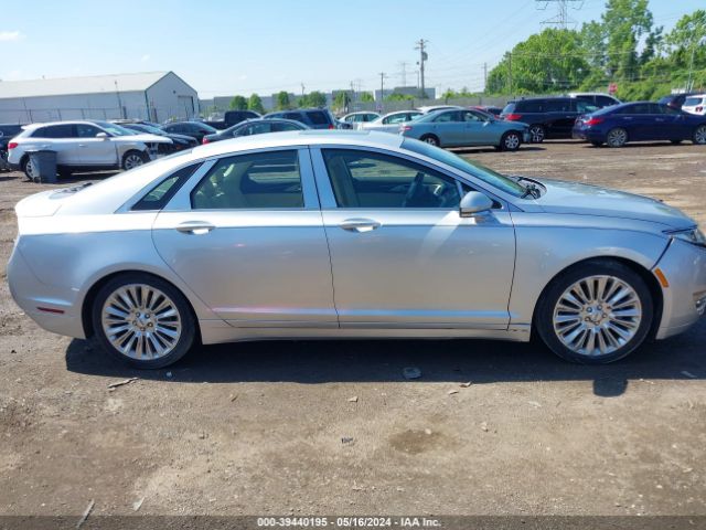 3LN6L2G95FR625807 Lincoln MKZ