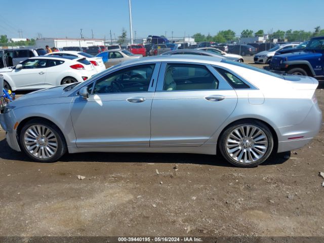 3LN6L2G95FR625807 Lincoln MKZ