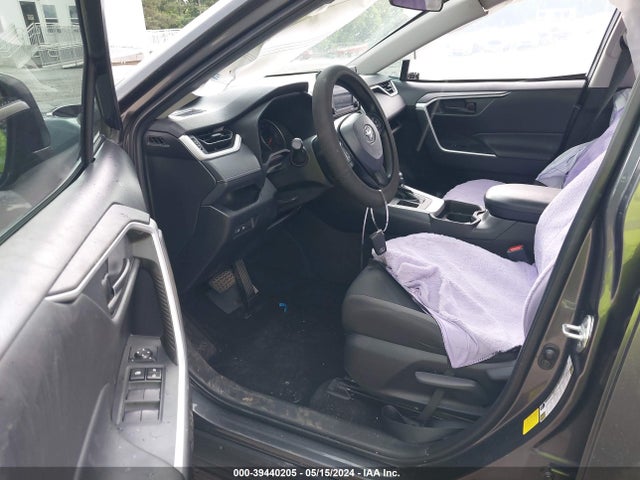 Toyota RAV4 LE 2021 2T3H1RFV2MC158480 Image 5