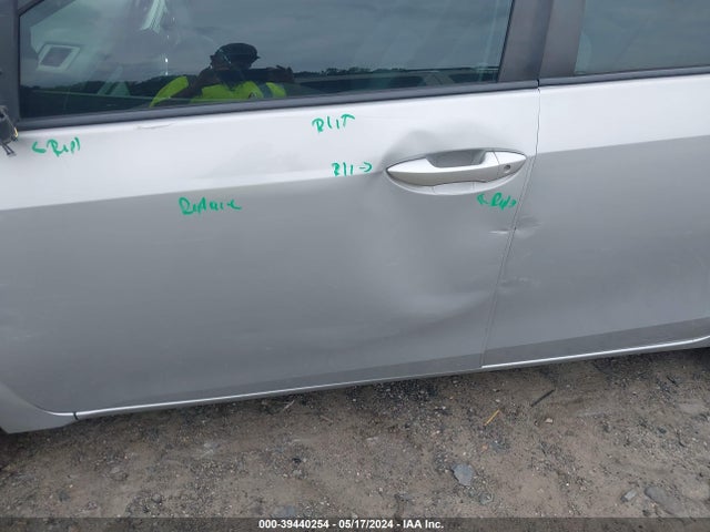 Toyota Corolla Le Plus 2014 2T1BURHE2EC180905 Image 12