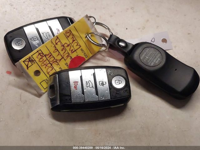 5XYPHDA5XJG383644 KIA Sorento 3.3l Ex