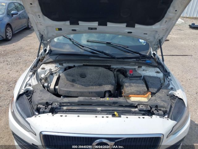 7JRA22TK4LG072758 Volvo S60 T6 Momentum