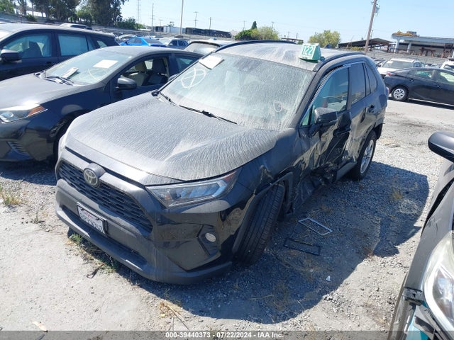 Toyota Rav4 Xle 2020 2T3W1RFV8LW074152 Image 2