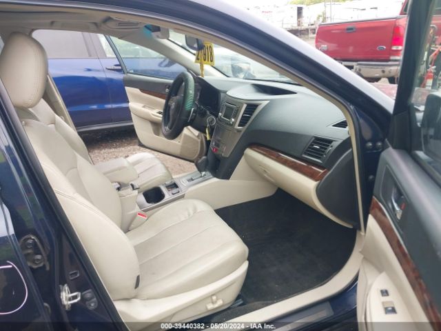 4S3BMBL64E3009010 Subaru Legacy 2.5i Limited
