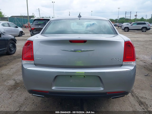 Chrysler 300c Awd 2016 2C3CCAKGXGH106583 Image 16