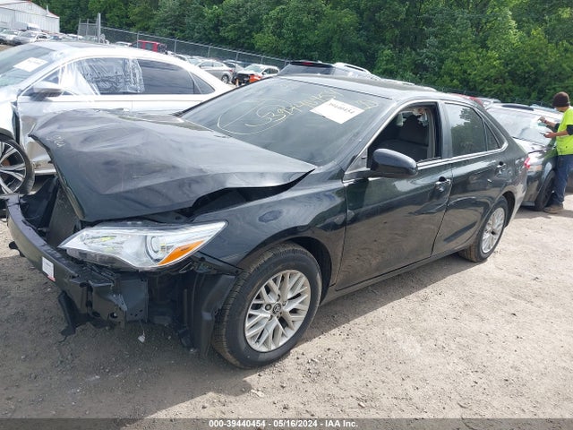 Toyota CAMRY LE 2017 4T1BF1FK5HU644454 Image 2