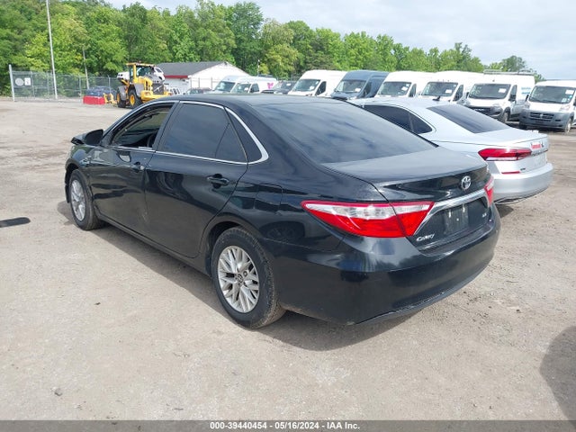 Toyota CAMRY LE 2017 4T1BF1FK5HU644454 Image 3