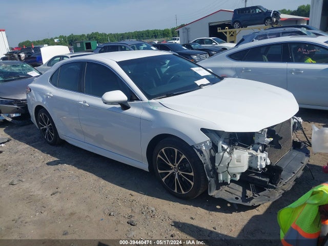 2018 4T1B11HK7JU616513 main image