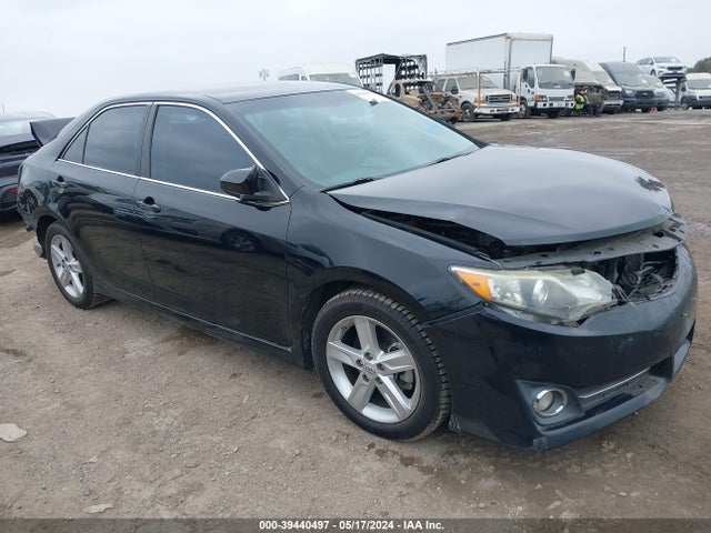 Toyota CAMRY SE 2014 4T1BF1FK3EU828125 zdjęcie główne